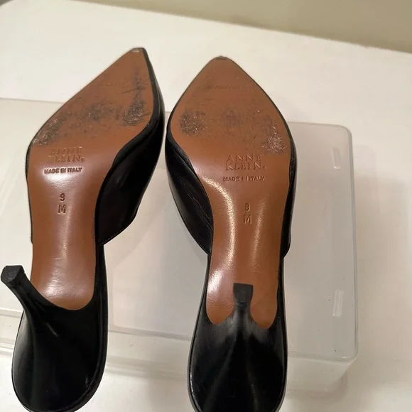 ANNE KLEIN vintage black leather backless slides in great condition - Picture 4 of 5